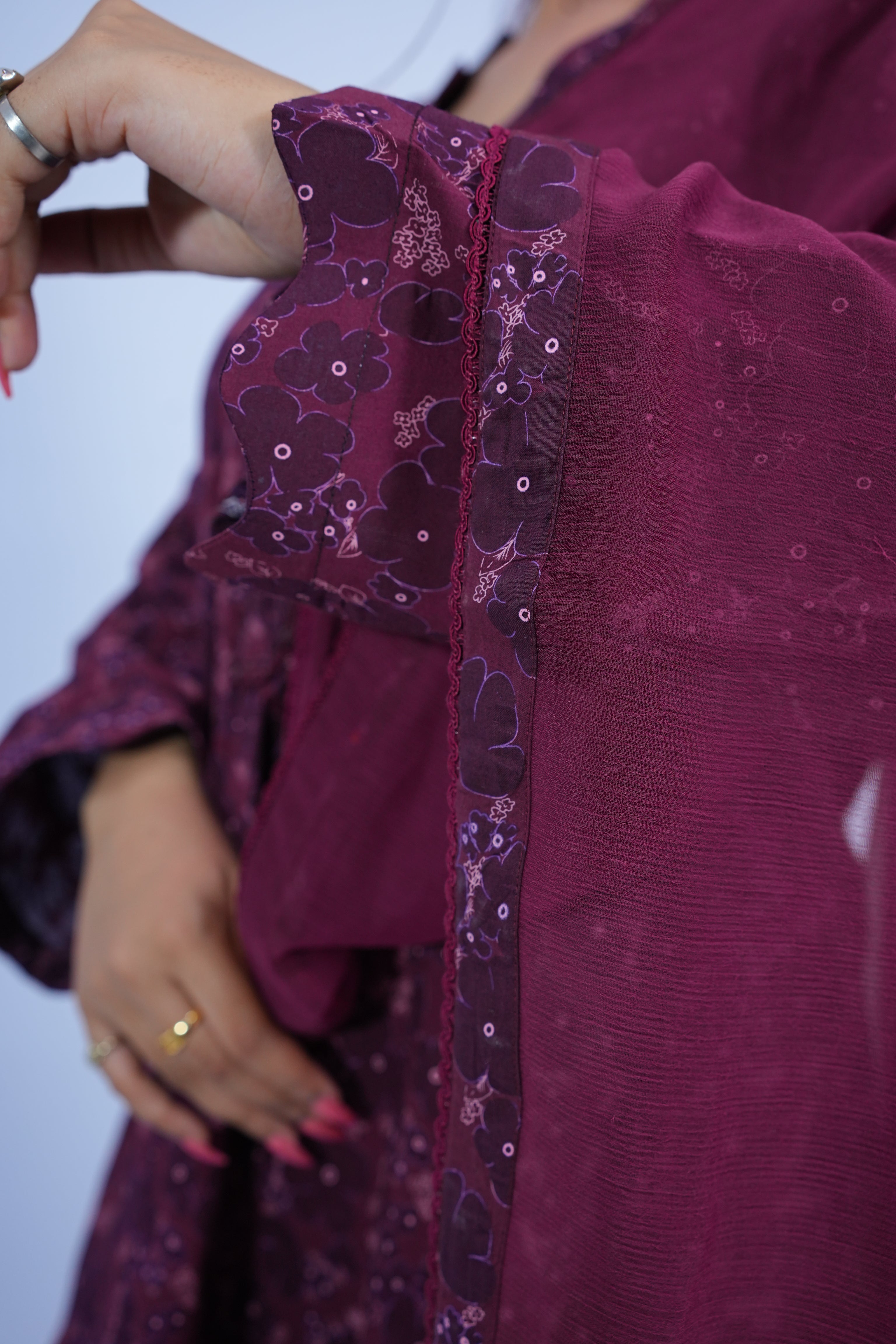 Shab-e-Gul Stitched Lawn 3 Pcs Suit